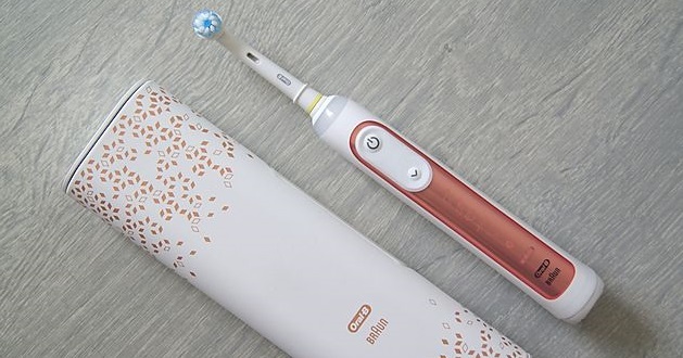 genius-x-rose-gold-electric-toothbrush